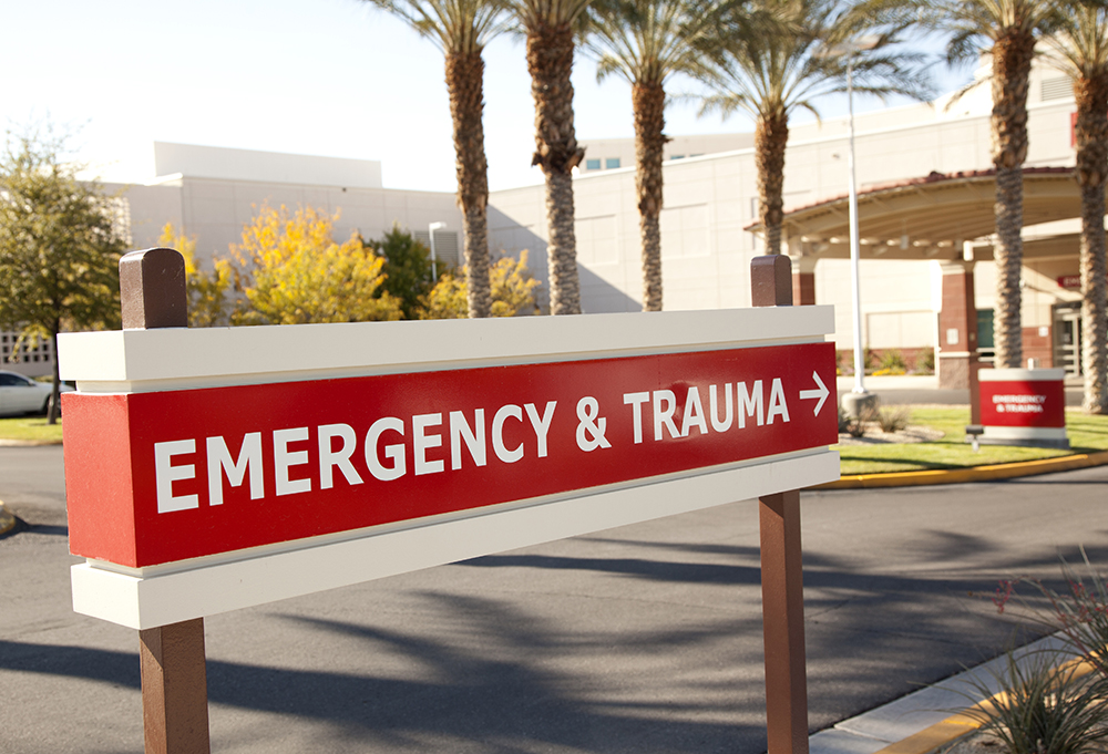 emergency and trauma sign