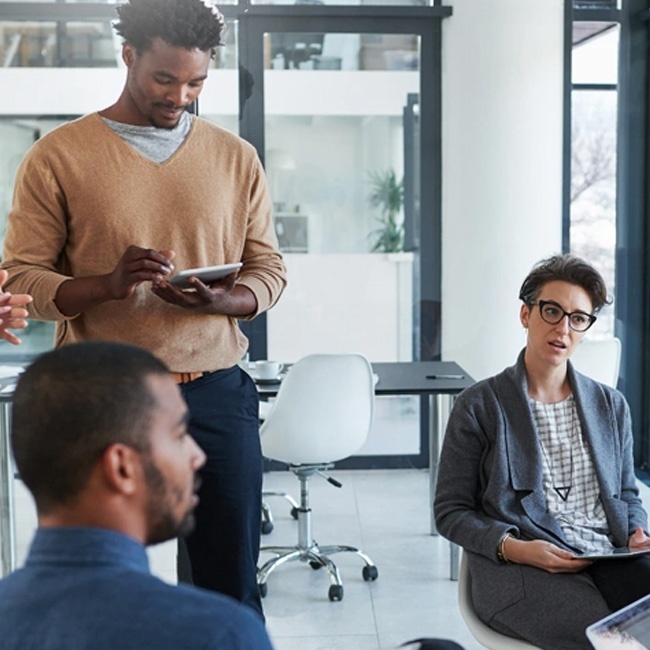 It Debrrief 650 X 650