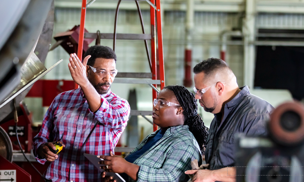 Manufacturing 1000 X 600