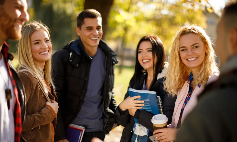 Higher Education 1000 X 600