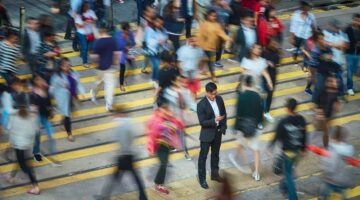 Executive protection in the field: Managing active threats and crisis communication for security teams